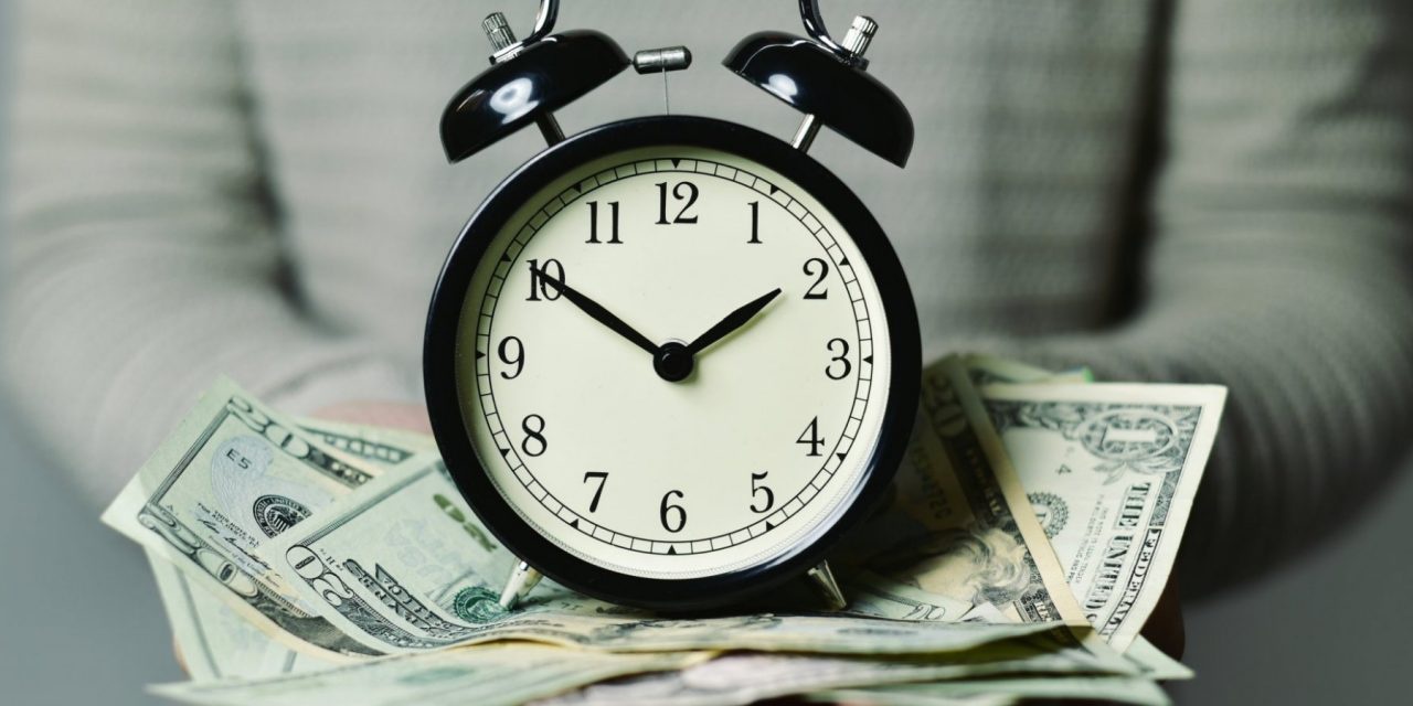 Qual é a melhor hora para comprar ações?